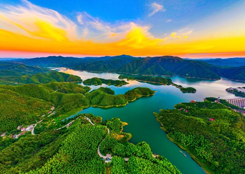 《中国自然资源报》丨增进数据共享 精准包管需求 安徽厅构建智能妄想管控系统