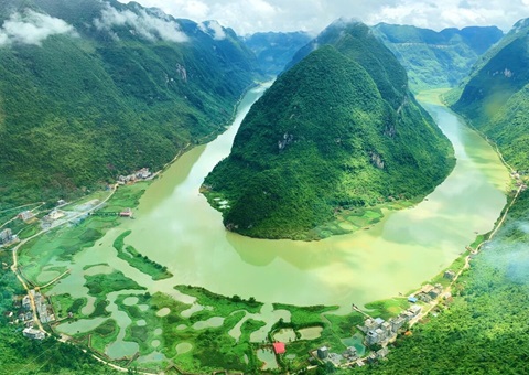 从1.0到2.0：：：广西林票刷新怎样盘活“万重山”