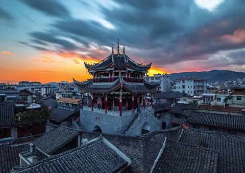 四川历史文化；；；ご   妄想“一核、、四廊、、五区、、多点”名堂